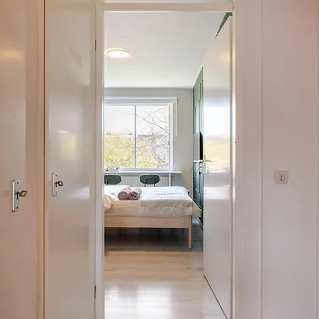 Séjour chez l'habitant In 10 Minutes - Nearby Metro