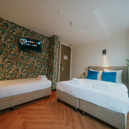 Heye 130 Hotel 2*
