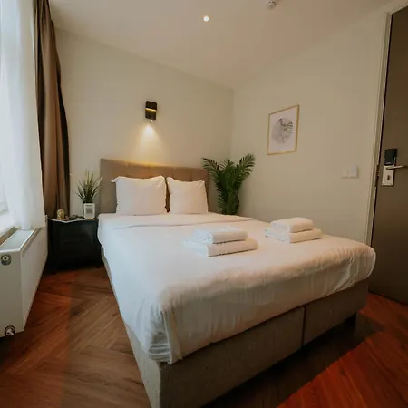 Heye 130 Hotel 2*