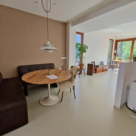 Apartment House With Parkside View Amsterdam