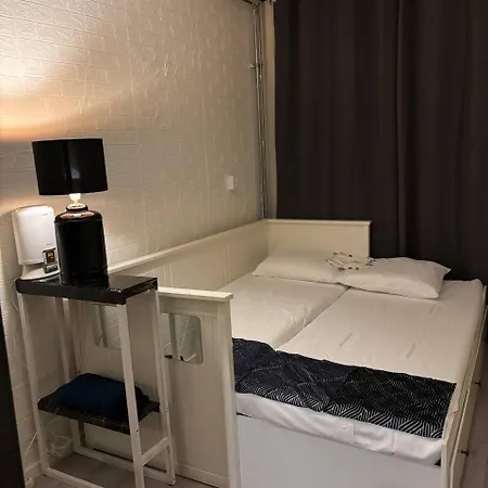 Entire In A Shared In Noord Close To The Center Station Apartment Amsterdam
