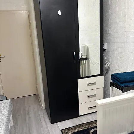 Entire In A Shared In Noord Close To The Center Station * Amsterdam