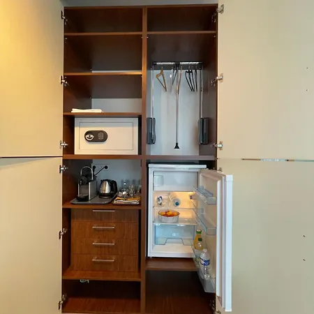 Bed & Breakfast Amsterdam-bnb *