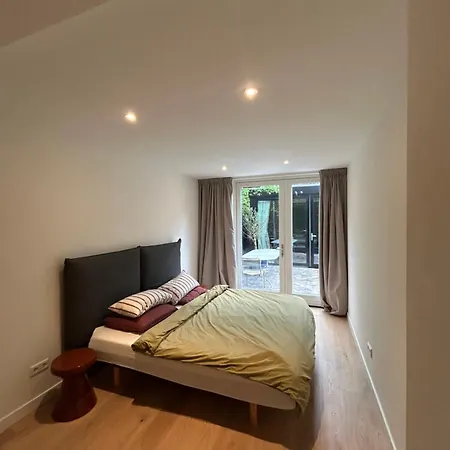 Spacious And Lovely Apartment Amsterdam