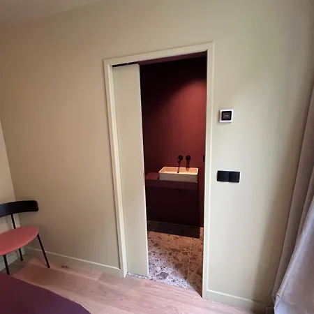 Spacious And Lovely Apartment Amsterdam