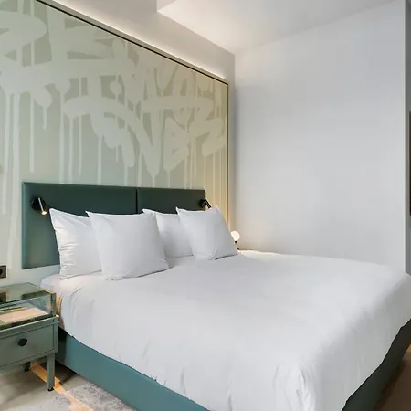 The College Amsterdam, Autograph Collection Hotel 5*