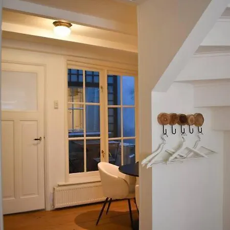 New Cosy In 9 Streets Apartment *