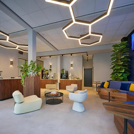 Capsulehotel The Hyve Capsule Amsterdam