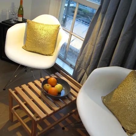 Bed & Breakfast Sleep In Amsterdam