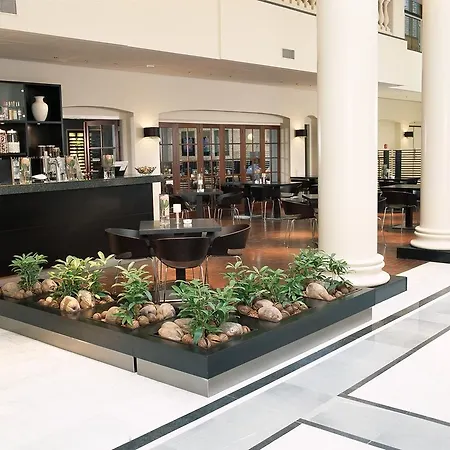 Nh Collection Barbizon Palace Hotel 5*