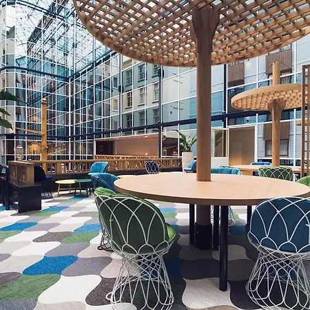 מלון Radisson Blu Hotel, Center