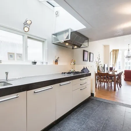 Roorda Herengracht Bed & Breakfast *