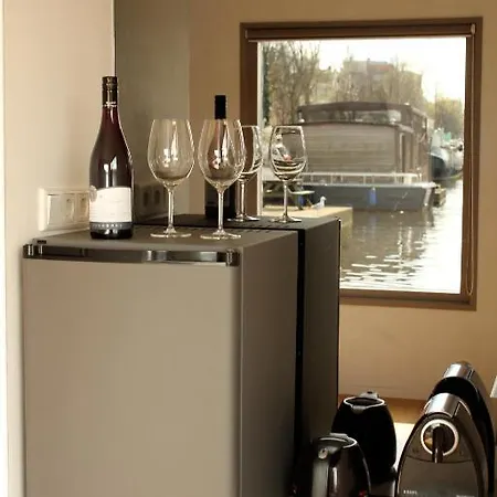 Houseboat Little Amstel Hotel na wodzie Amsterdam