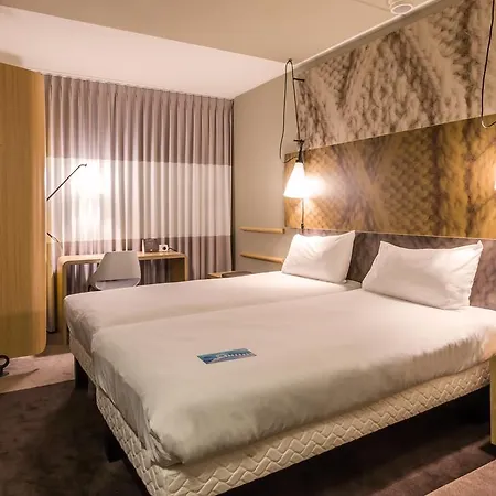 Ibis West 3* אמסטרדם