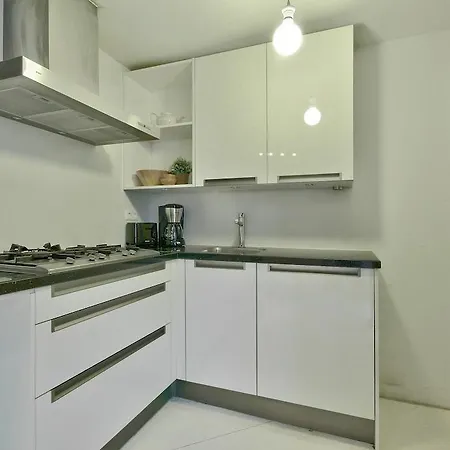 Apartment Sweet