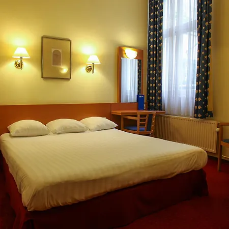 Hotel The Hoxton, 4*