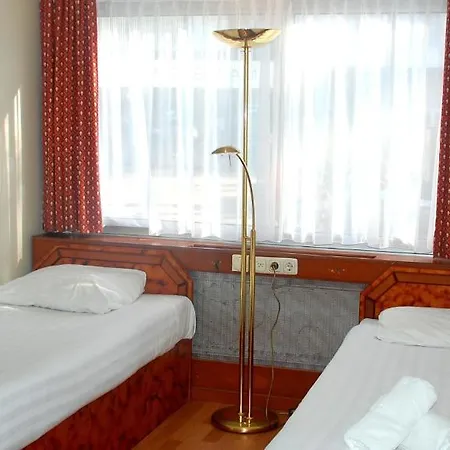 Budget Hostel Bargain Toko Auberge de jeunesse