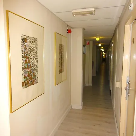 Auberge de jeunesse Budget Hostel Bargain Toko