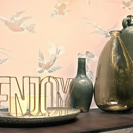 Hotel The Bird 3*