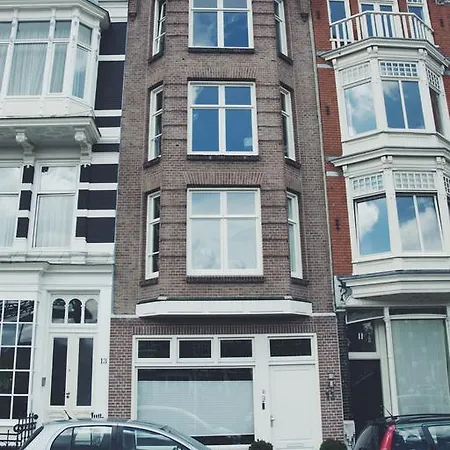 לינה וארוחת בוקר Canal House אמסטרדם