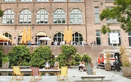 Hotel Tropen 3*