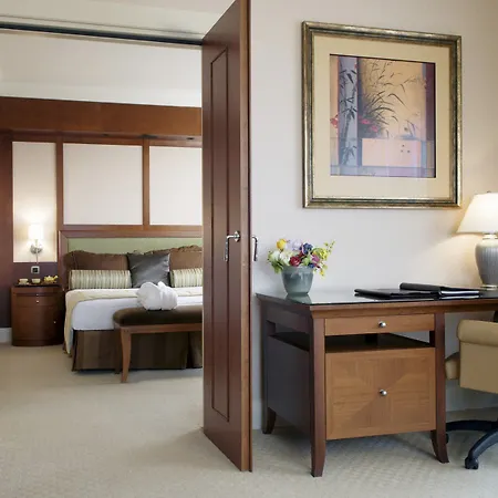 Hotel Okura - The Leading Of The World