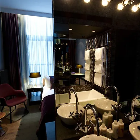 Hotel Canal House 4*