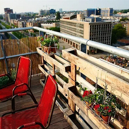 Hotel Volkshotel 3*