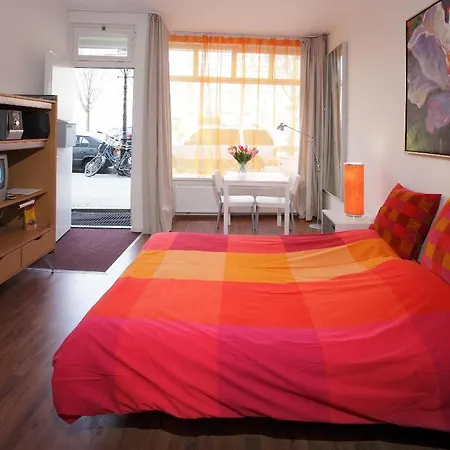 Guest house Alexander's 2*