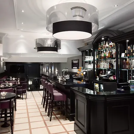 Luxer Hotel