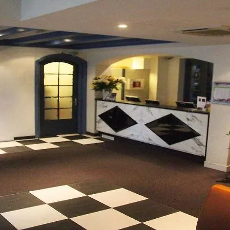 Ibis Styles Station מלון 3*
