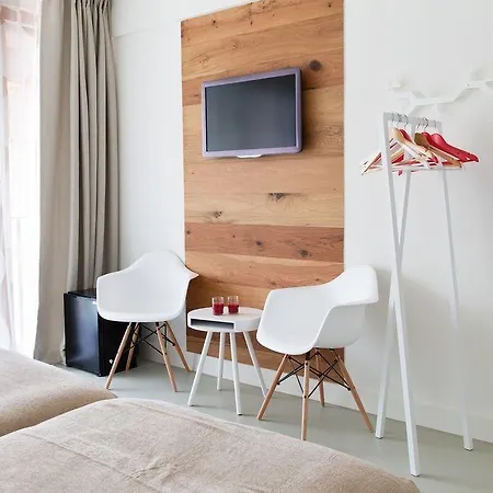 Mansion Hotel 3*
