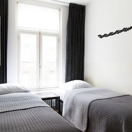 Mansion Hotel 3*