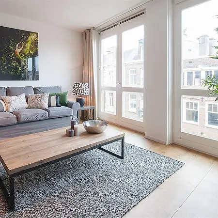 Sarphatipark Apartments *