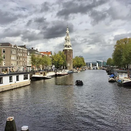 Bed & Breakfast Studio Quaamsterdam 2*