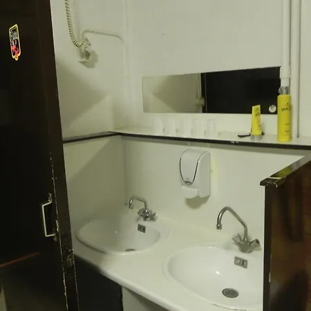 Hotel Crown