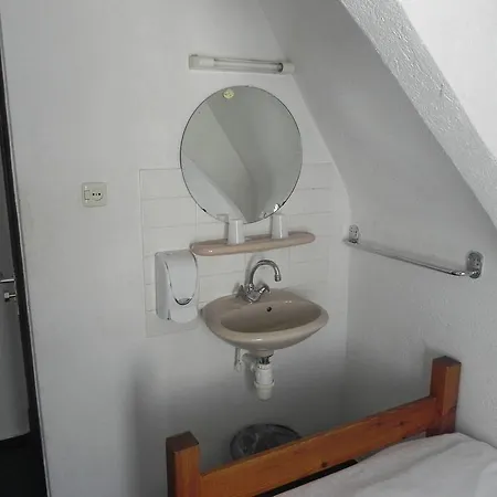 Crown Hotel