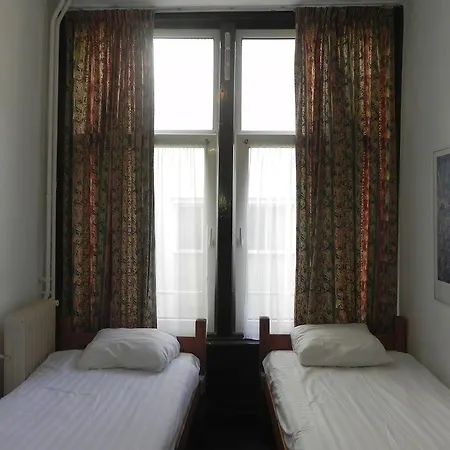 Hotel Hotel Crown *
