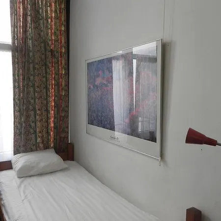 Hotel Hotel Crown *