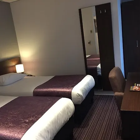 Hotel Luxer 3*