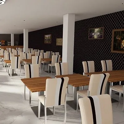 King's Court Otel 3*
