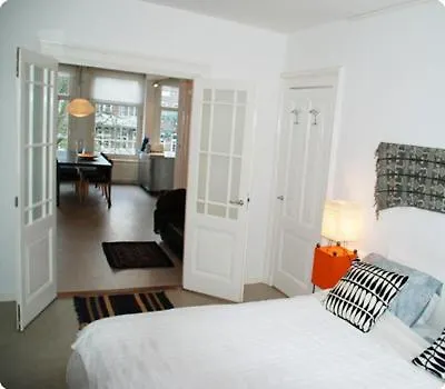 Colours In De Pijp Bed and breakfast 2*