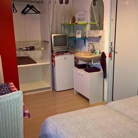 Bed & Breakfast Bed And Breakfast Amsterdam Holy Dove 2*