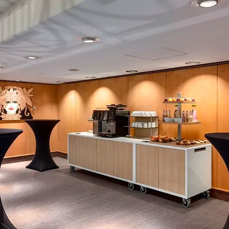 Hotel Nh Collection Flower Market 4*