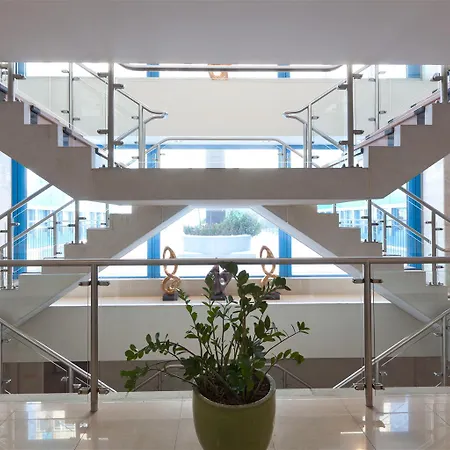 Xo Blue Square Hotel 3*