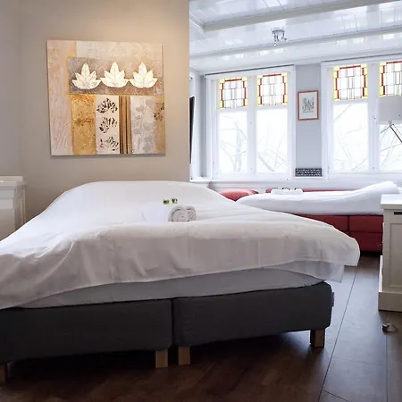 1st Floor Prinsengracht Homestay