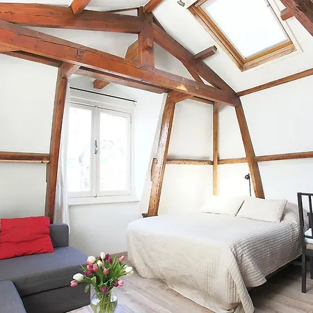 Homestay Lijnbaansgracht Studio 4d *