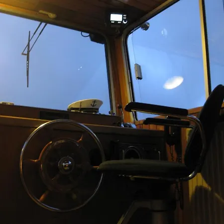 Passengership Avanti Botel Amsterdam