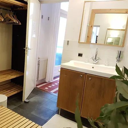 Bed & Breakfast Wladimir Amsterdam