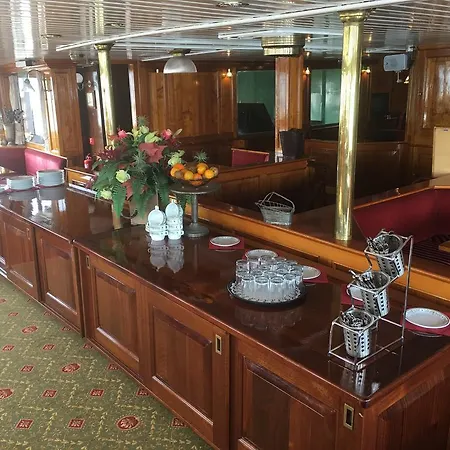 Kapitein Anna Hotel
